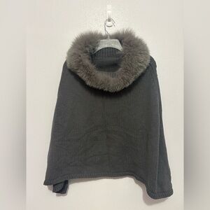 REGINA Italy Wool & Cashmere Faux Fur Collar Knit Poncho